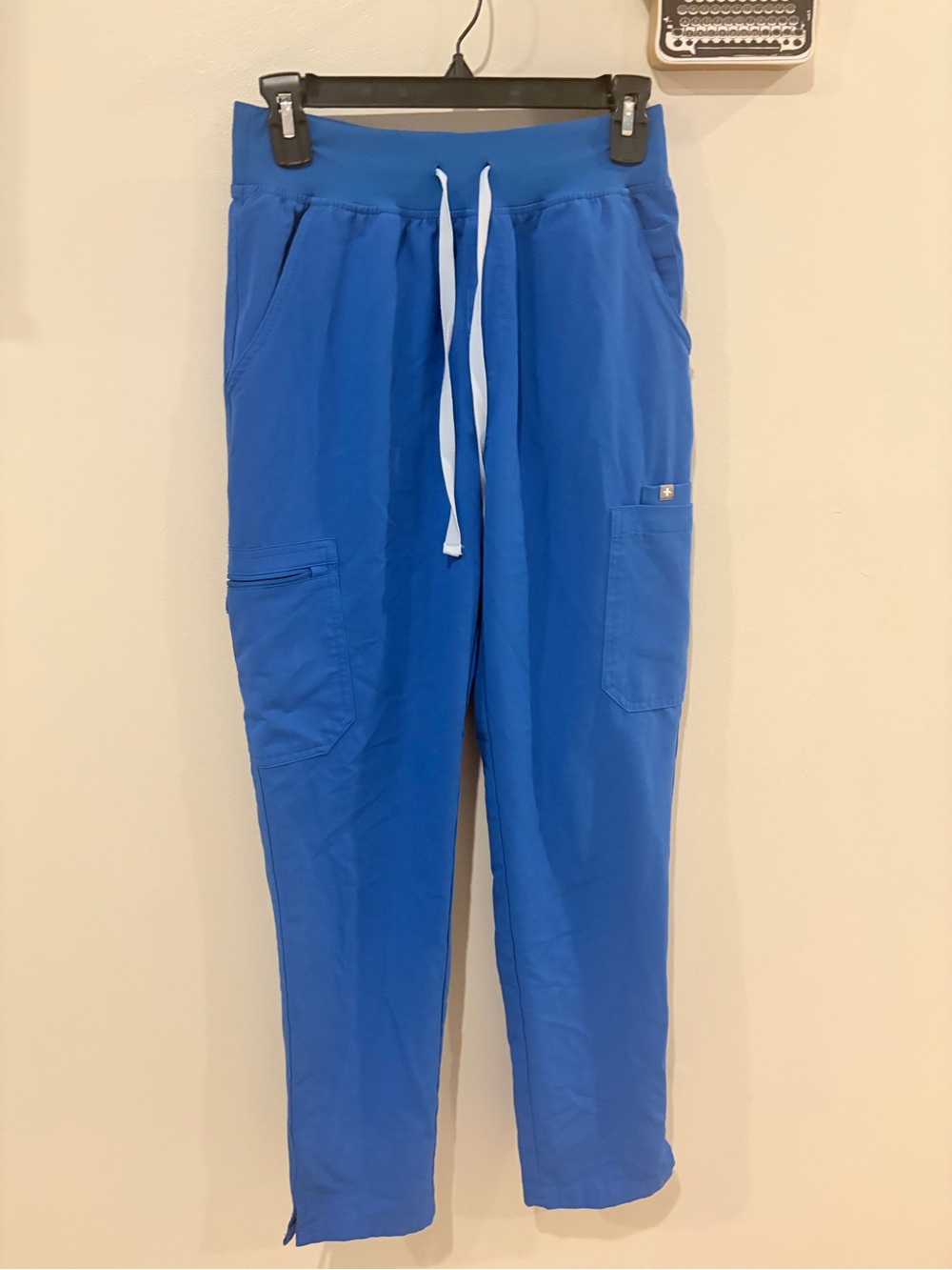 FIGS Royal Blue High Waisted Yola Skinny Cargo Scrub Pants Size SMALL